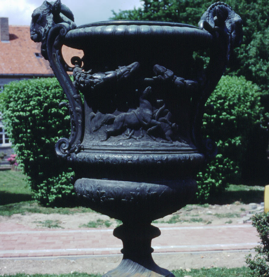 Wizerunek: RZEŹBA WAZA